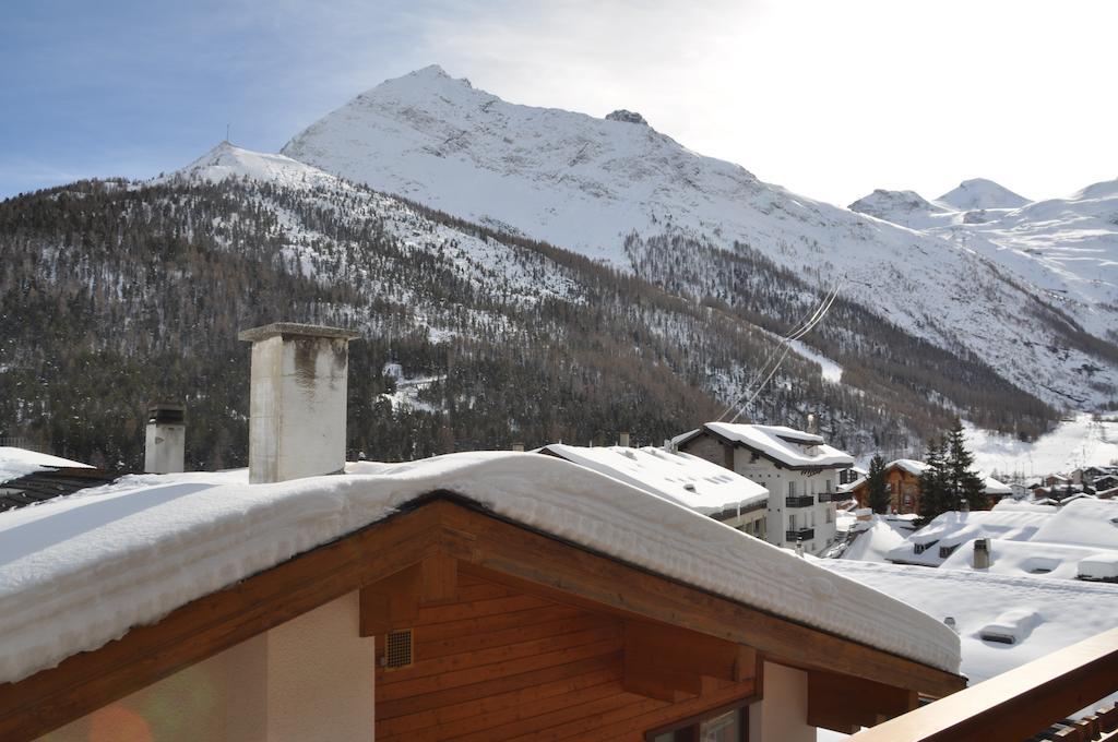 Apartmenthaus Holiday Saas-Fee Eksteriør bilde